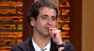 Jüriliği bırakıp siyasete atıldı.Bakın hemde hangi partiden.